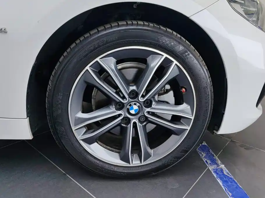 BMW 1 Series — миниатюра 6