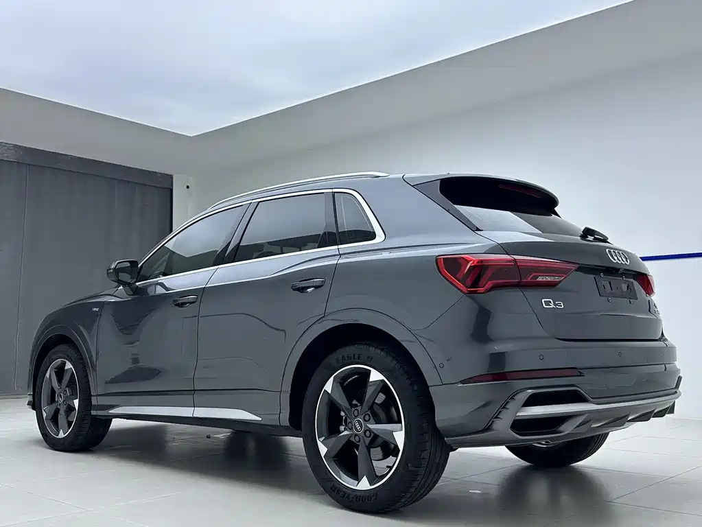 Audi Q3 2022 35 TFSI Fashion