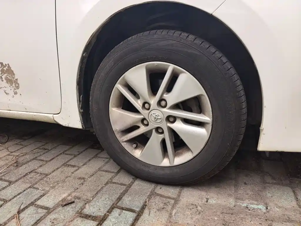 Toyota Corolla — миниатюра 24