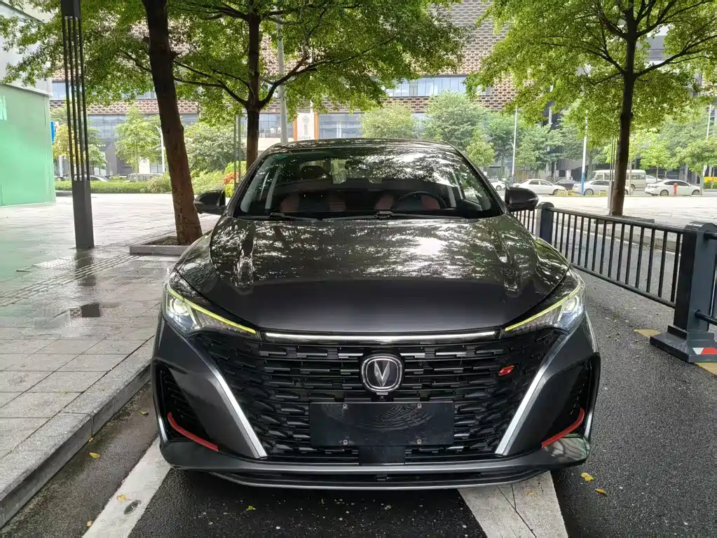 Changan Eado — миниатюра 2