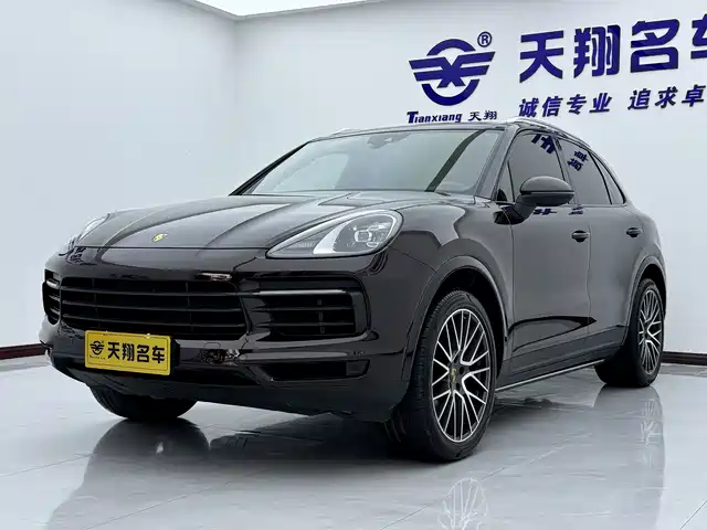 PORSCHE CAYENNE 2021