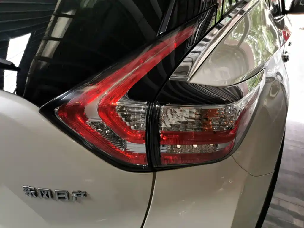 Nissan Murano — миниатюра 8