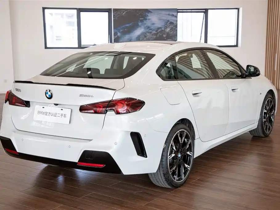 BMW 2 Series — миниатюра 6