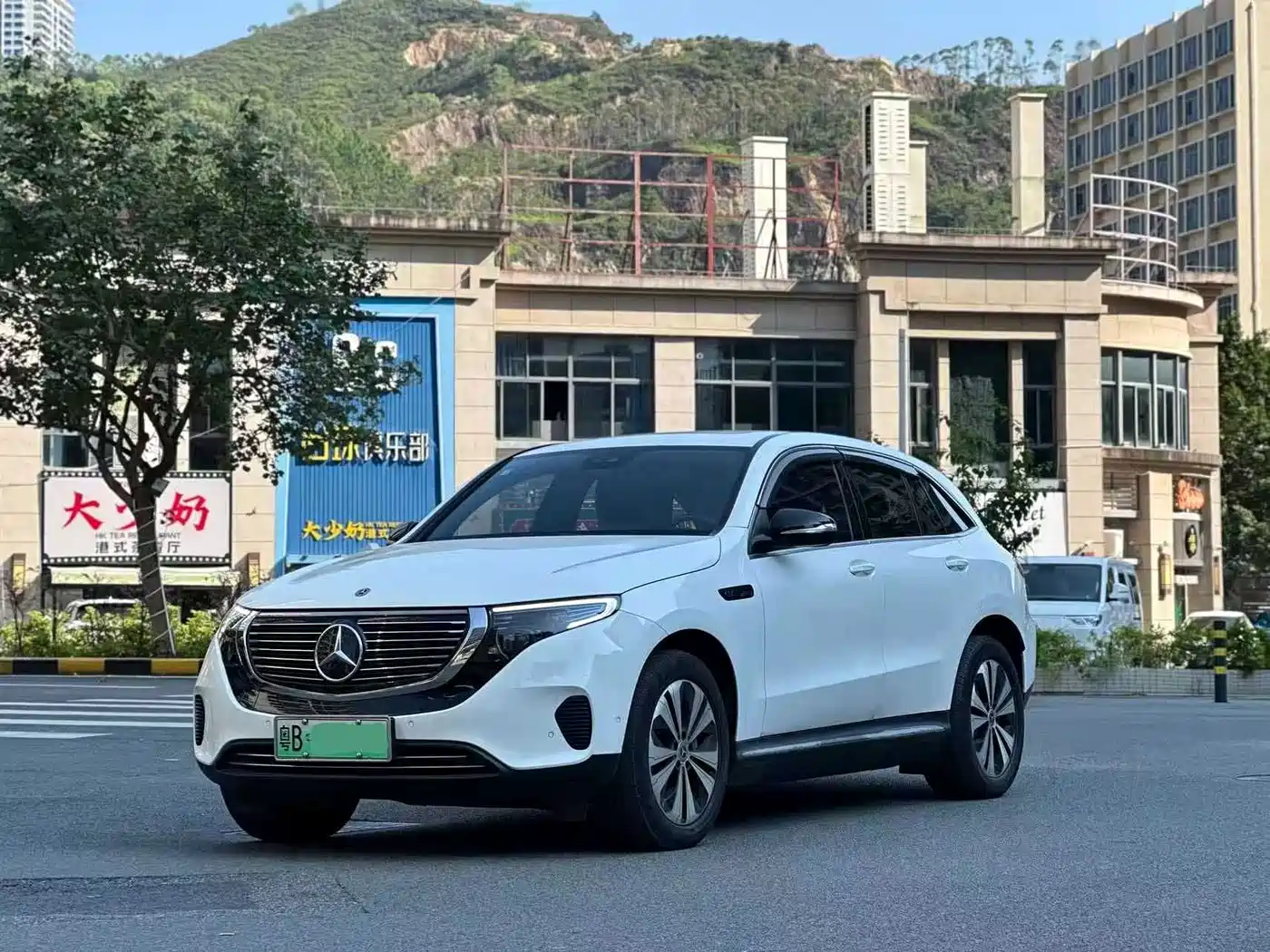 奔驰EQC 2020款 EQC 350 4MATIC 2020