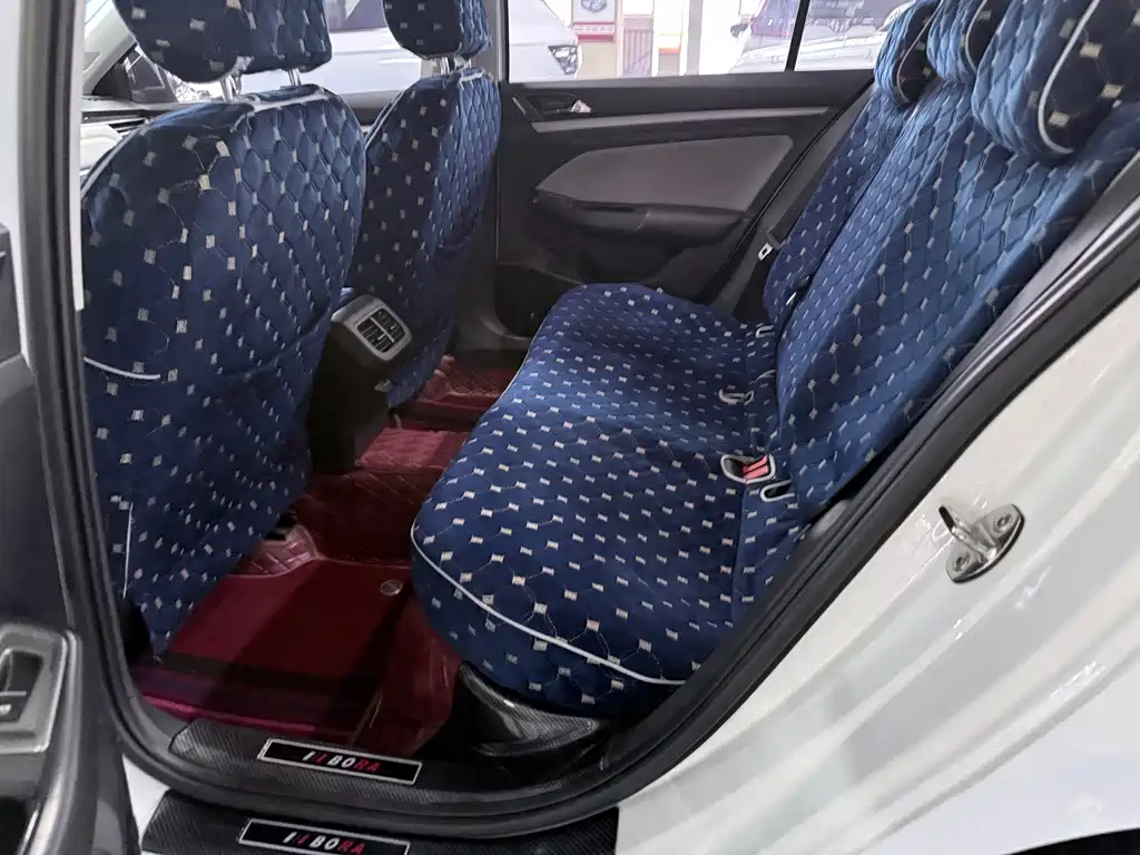Volkswagen Bora — миниатюра 11
