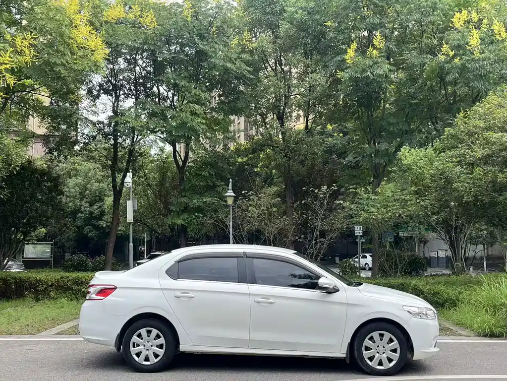 Peugeot 301 — миниатюра 5