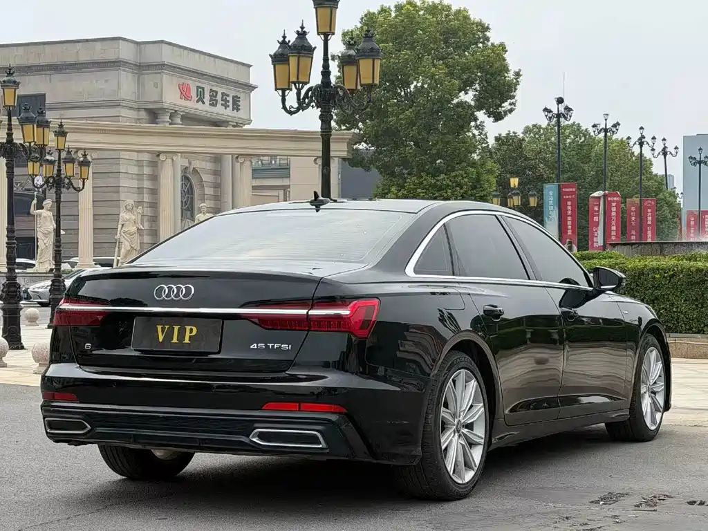 Audi A6L — миниатюра 9