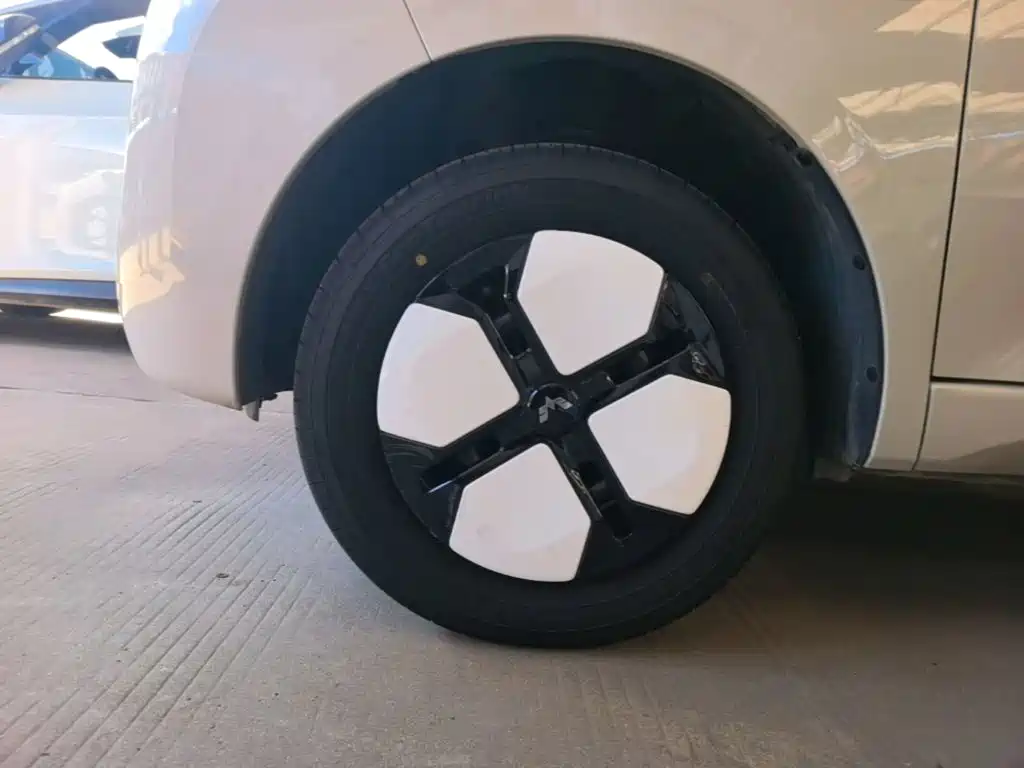 Wuling MINIEV — миниатюра 23