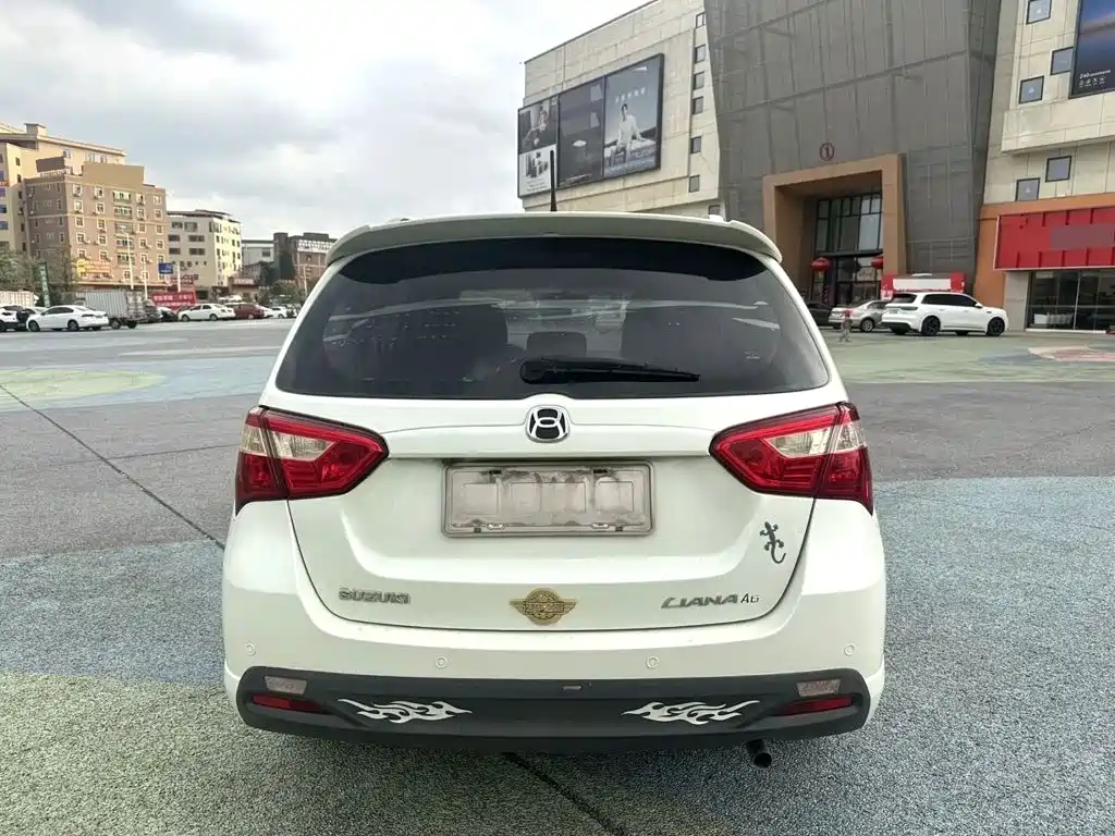 Suzuki Liana A6 — миниатюра 9
