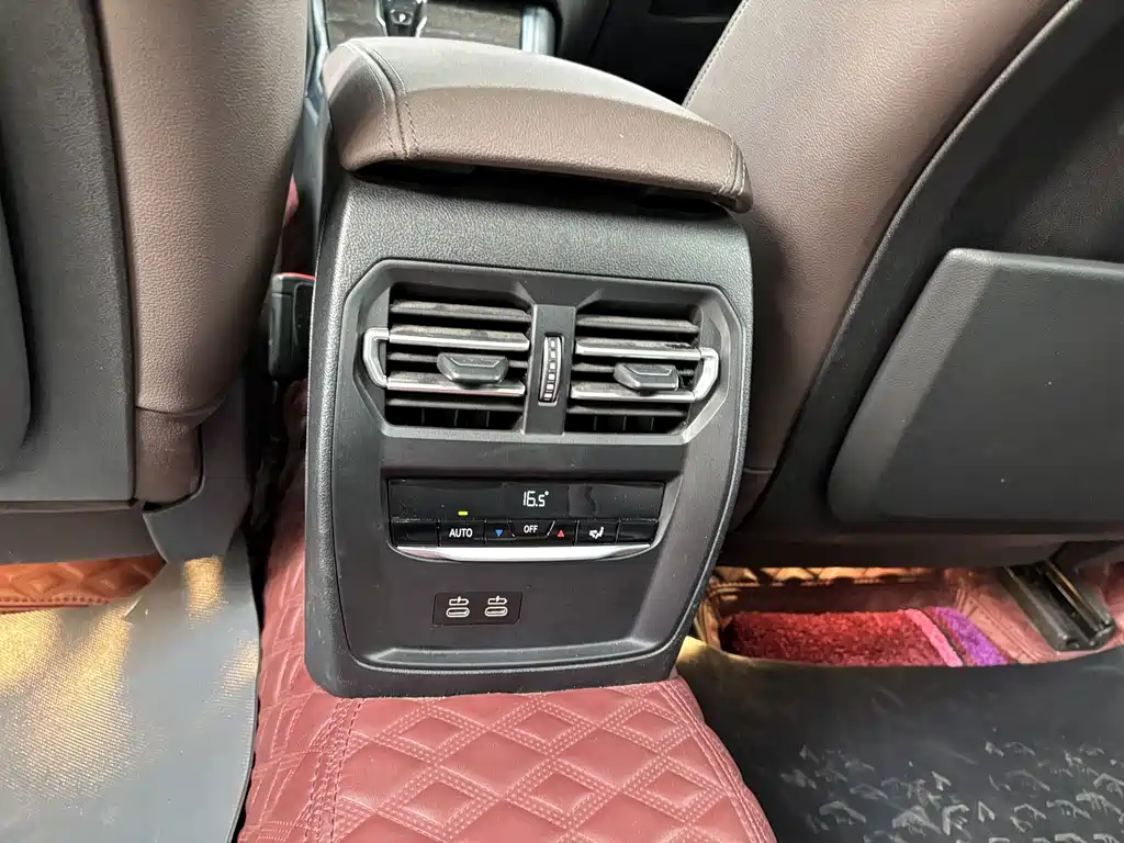 BMW 3 Series — миниатюра 24