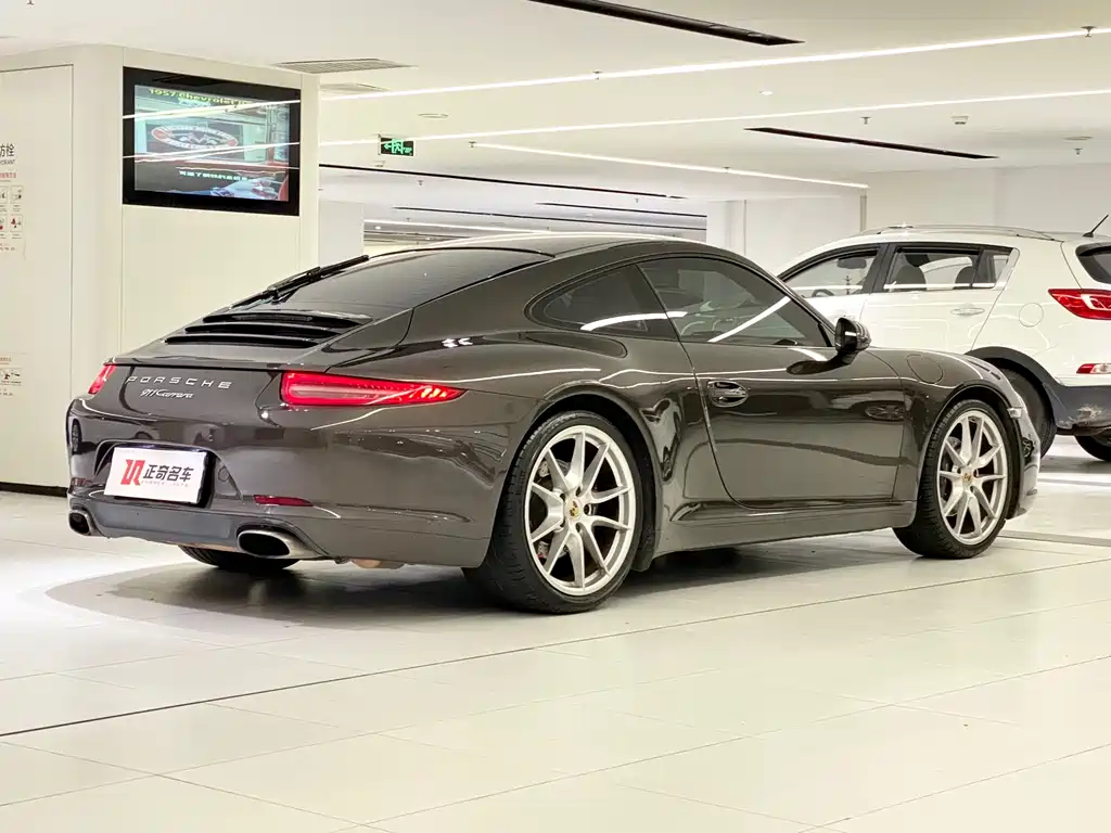Porsche 911 — миниатюра 4