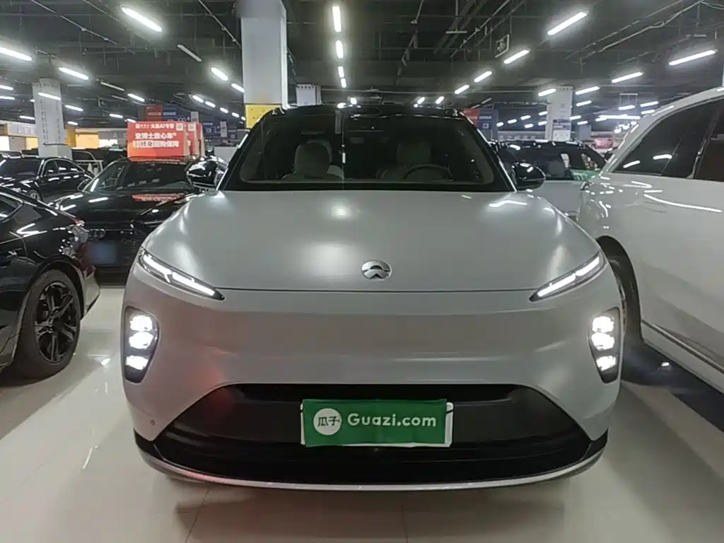 NIO ES8 — миниатюра 3