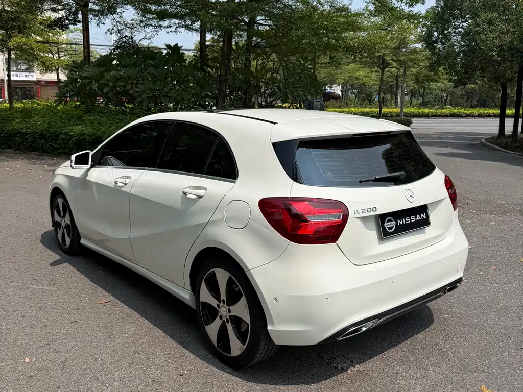 Mercedes-Benz A-Class (Import) — миниатюра 6
