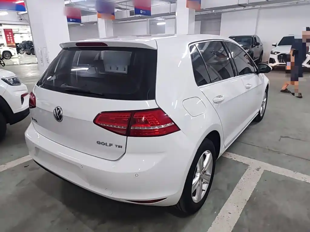 Volkswagen Golf — миниатюра 7