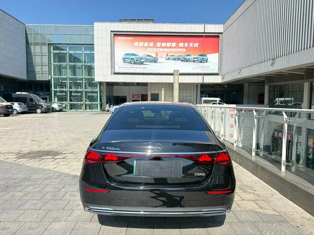 Mercedes-Benz E-Class New Energy — миниатюра 9