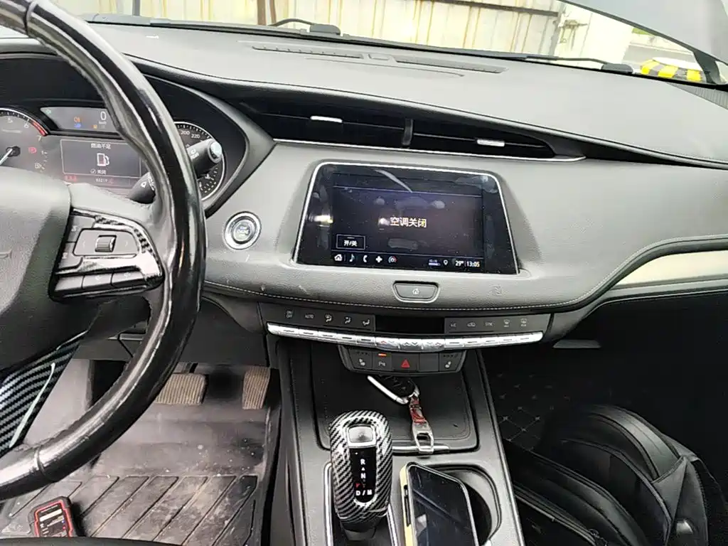 Cadillac XT4 — миниатюра 12