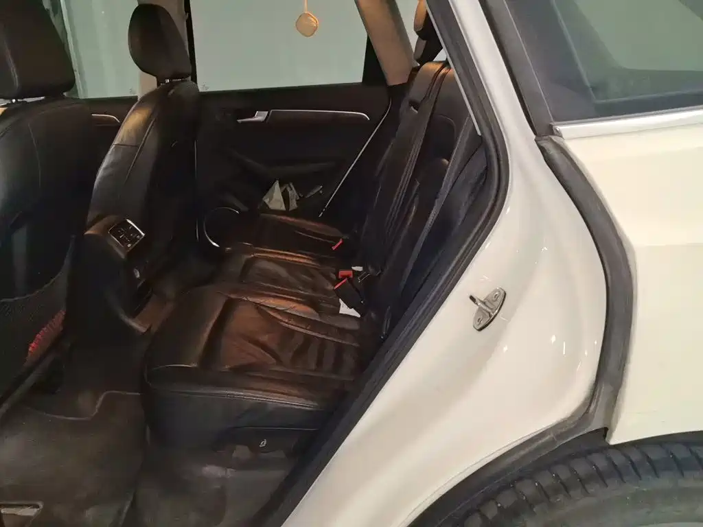 Audi Q5 — миниатюра 15