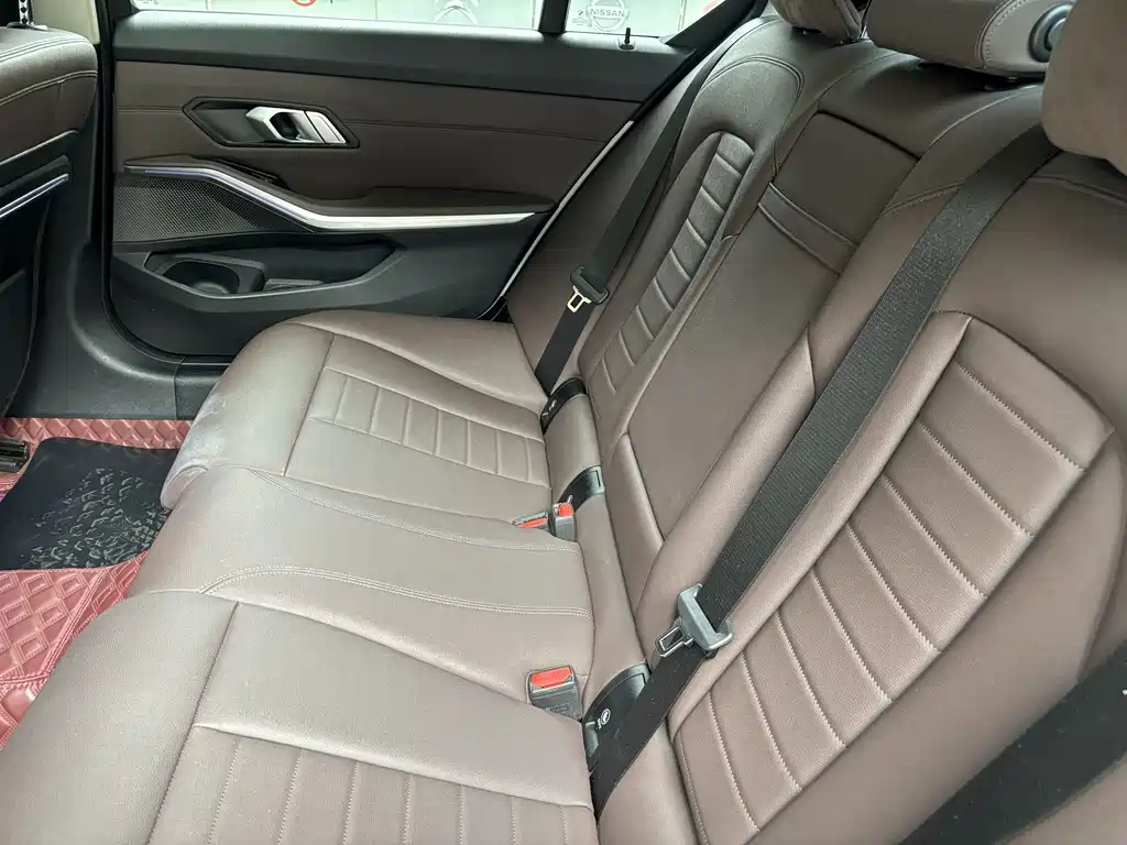 BMW 3 Series — миниатюра 29