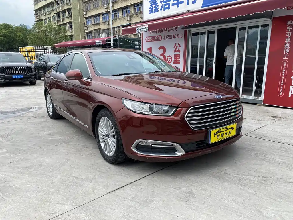 Ford Taurus — миниатюра 2