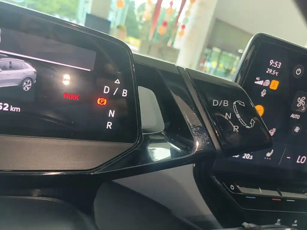 Volkswagen ID.4 X — миниатюра 14