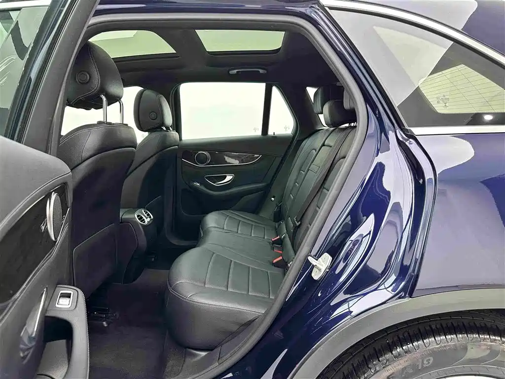 Mercedes-Benz GLC — миниатюра 19