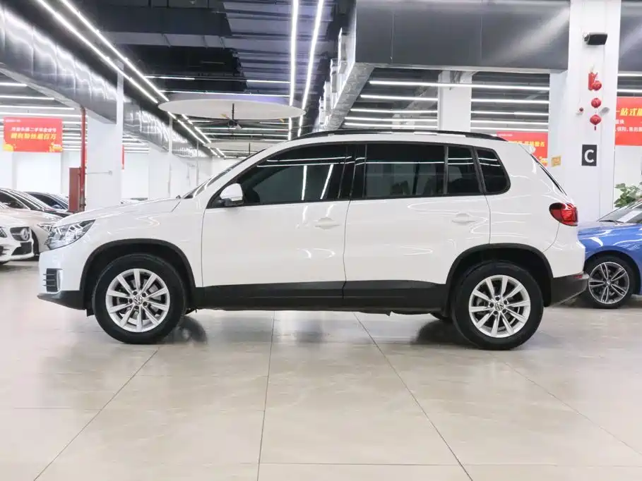 Volkswagen Tiguan — миниатюра 3