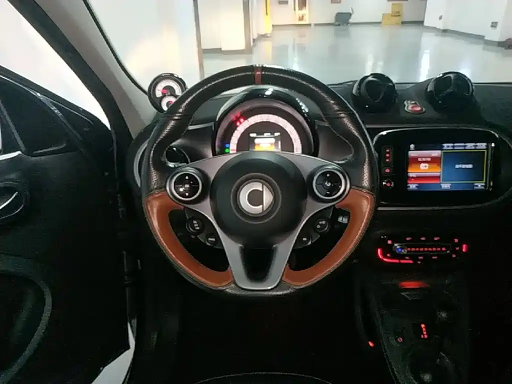 smart Smart Forfour — миниатюра 11