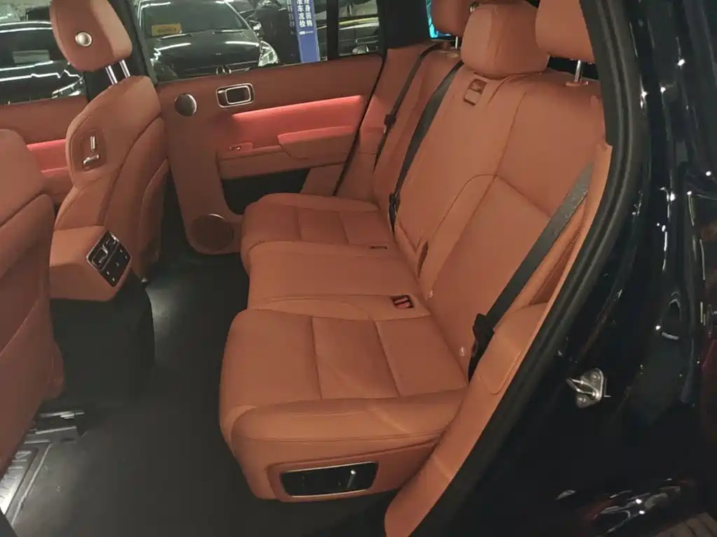 Li Auto Li L8 — миниатюра 17