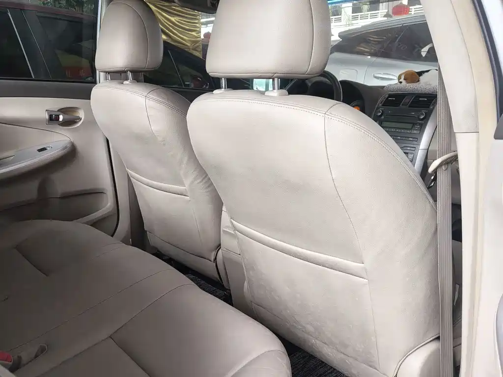 Toyota Corolla — миниатюра 9
