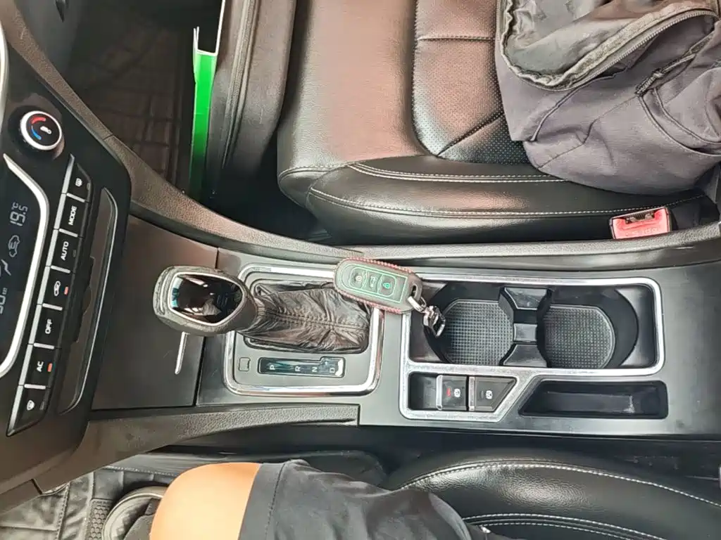 Geely Emgrand — миниатюра 14