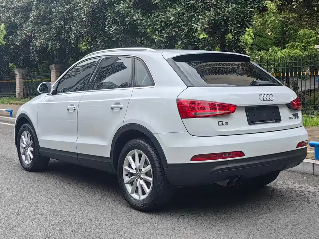 Audi Q3 2015 35 TFSI