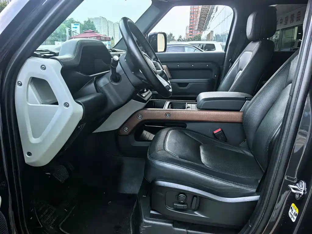 Land Rover Land Rover Defender 2023 110 3.0T P400 X-DYNAMIC HSE