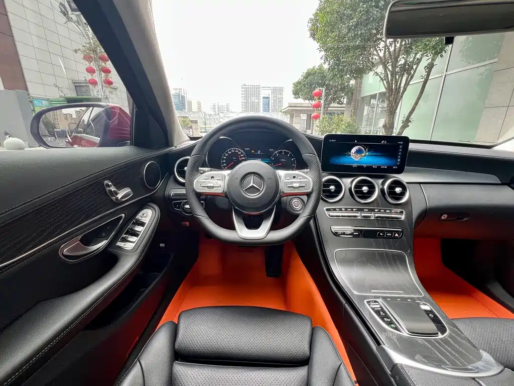 Mercedes-Benz C-Class — миниатюра 17