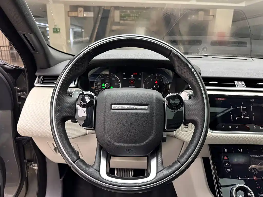 Land Rover Velar — миниатюра 14