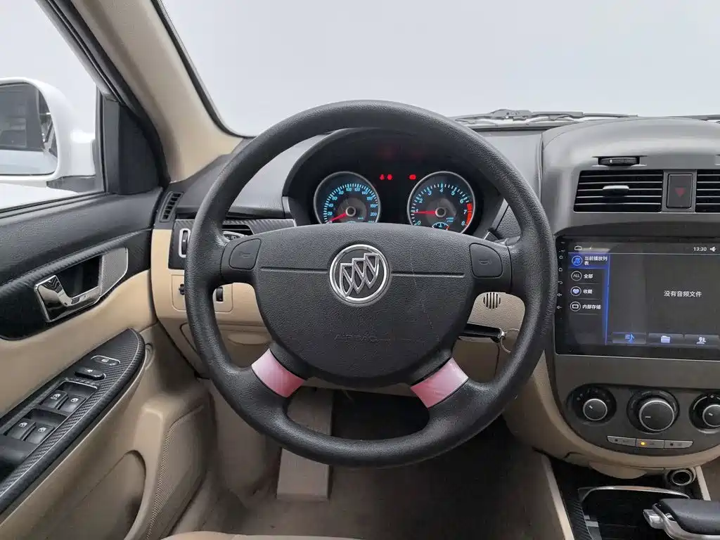 Buick Excelle — миниатюра 11