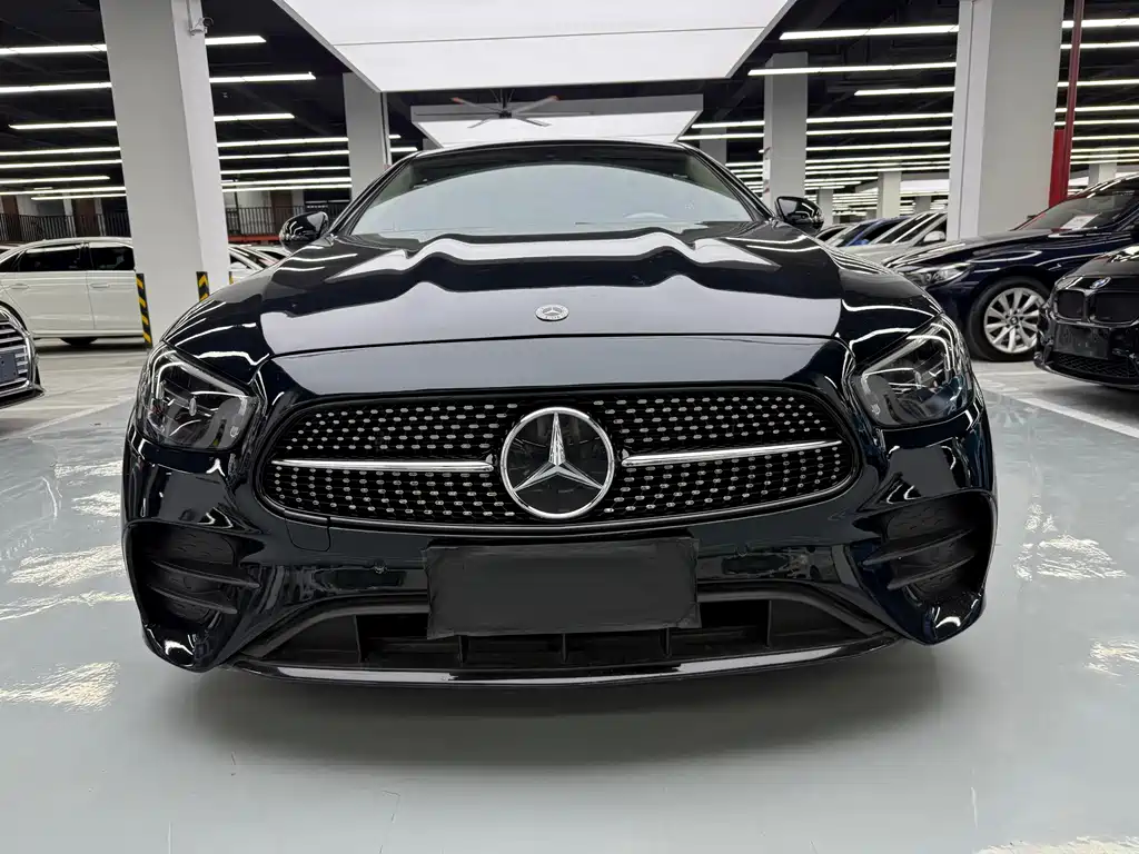 Mercedes-Benz E-Class (Import) — миниатюра 2