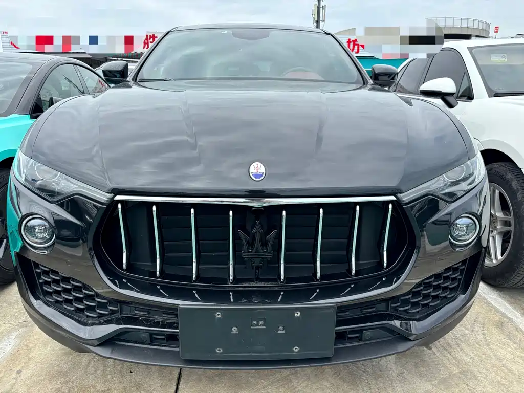 Maserati Levante — миниатюра 2