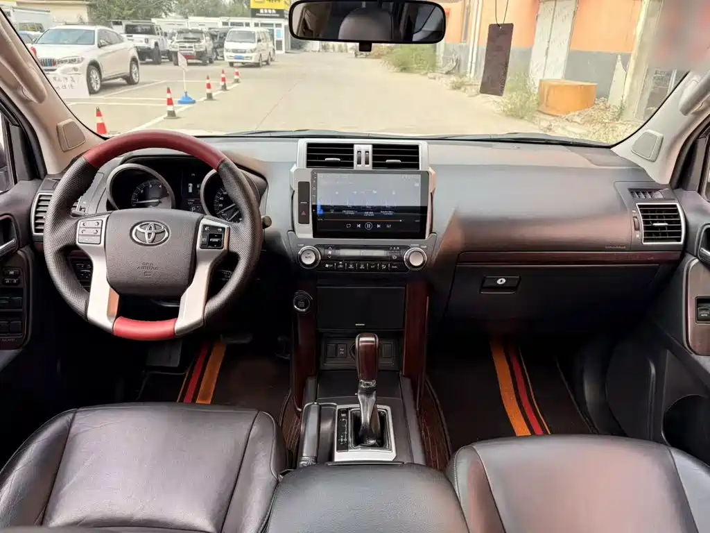 Toyota Land Cruiser Prado 2014 4.0L AT TX-L