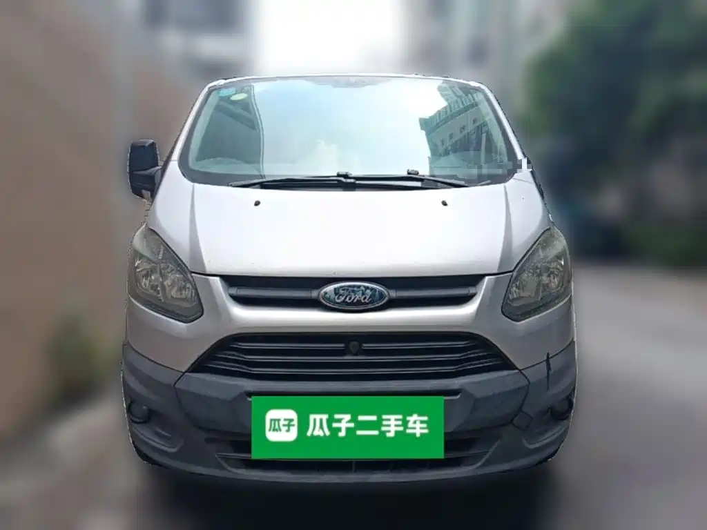 Ford Transit — миниатюра 2