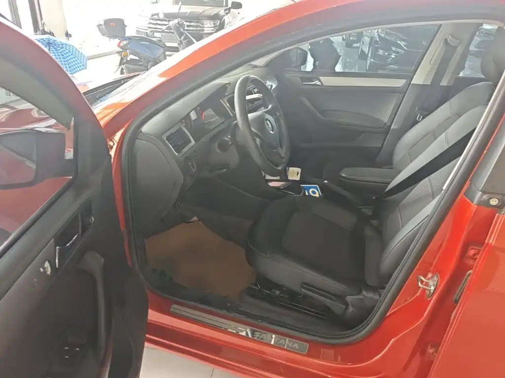 Volkswagen Santana — миниатюра 16