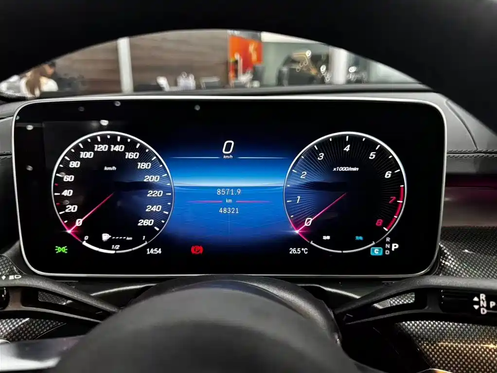 Mercedes-Benz C-Class — миниатюра 11