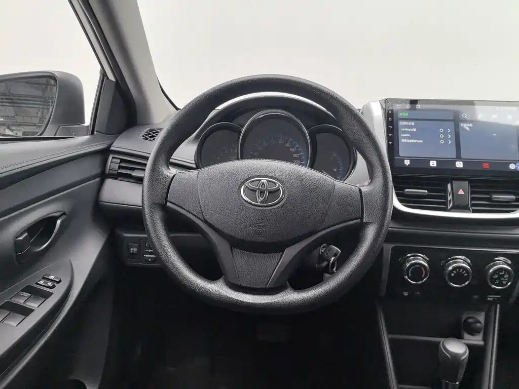 Toyota Vios FS — миниатюра 11