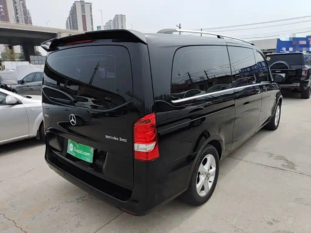 Mercedes-Benz Vito — миниатюра 7