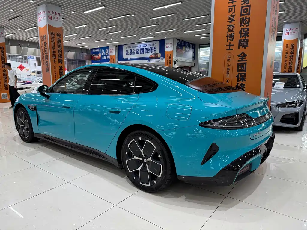 Xiaomi SU7 — миниатюра 3