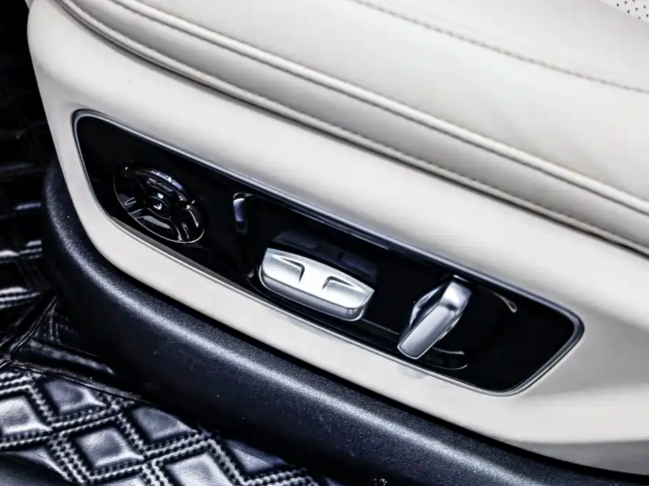 Li Auto Li L7 — миниатюра 12