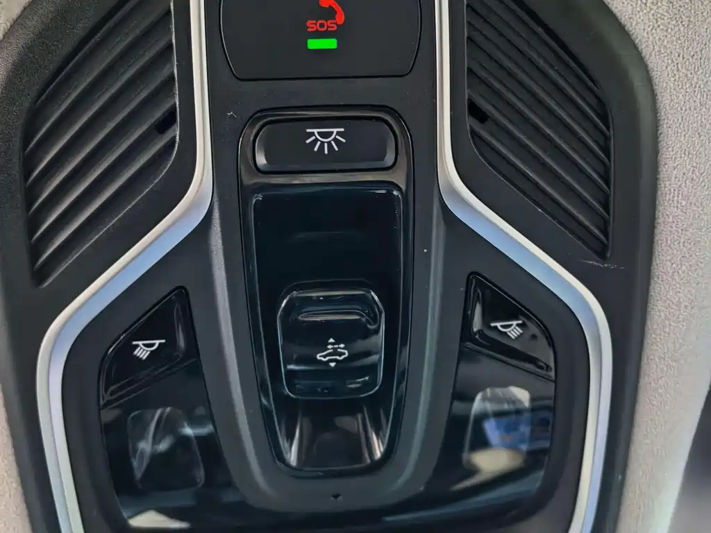 Geely Xingyue L — миниатюра 7