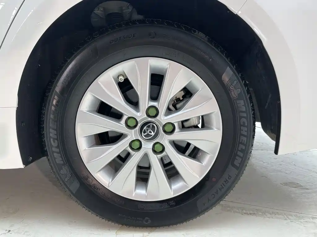 Toyota Corolla — миниатюра 14