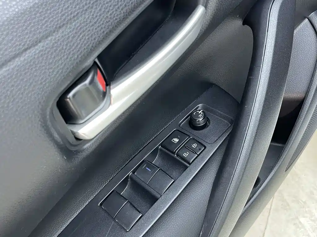 Toyota Corolla — миниатюра 28