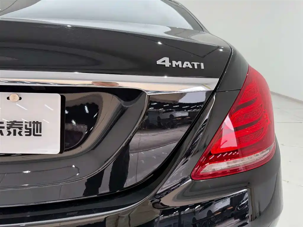 MERCEDES-BENZ S CLASS