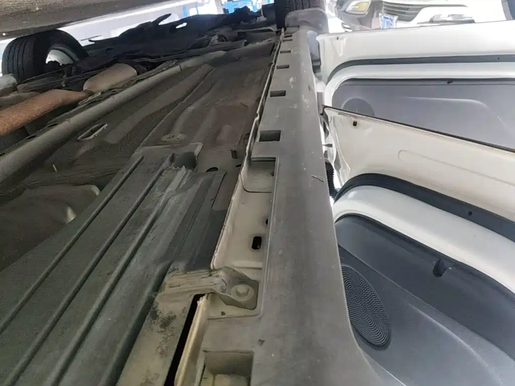 Ford Kuga — миниатюра 22